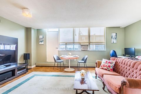 Photo 13 at Ph4/604 - 3625 Lakeshore Boulevard, Long Branch, Toronto