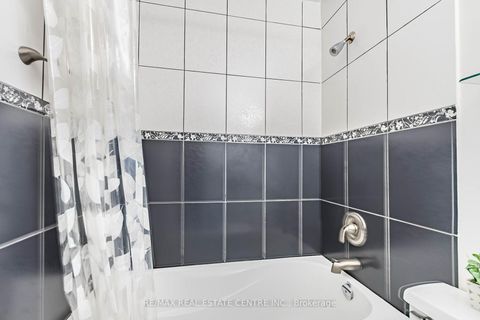 Photo 40 at Ph4/604 - 3625 Lakeshore Boulevard, Long Branch, Toronto