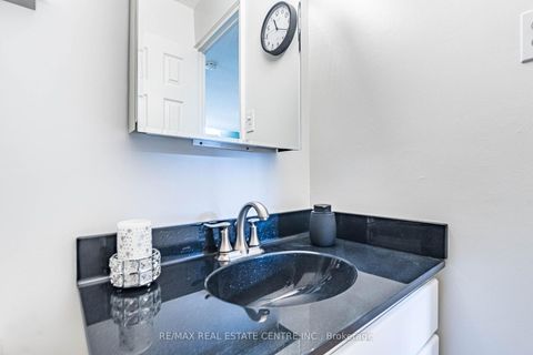 Photo 42 at Ph4/604 - 3625 Lakeshore Boulevard, Long Branch, Toronto