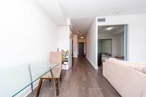 Photo 22 at 624 - 7608 Yonge Street, Yorkhill, Vaughan