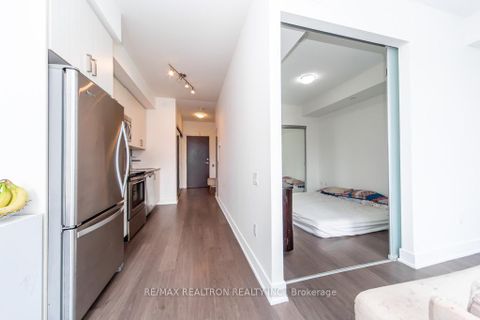 Photo 23 at 624 - 7608 Yonge Street, Yorkhill, Vaughan