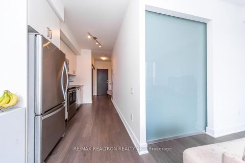 Photo 24 at 624 - 7608 Yonge Street, Yorkhill, Vaughan