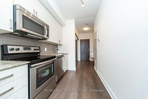 Photo 26 at 624 - 7608 Yonge Street, Yorkhill, Vaughan
