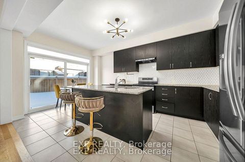 Photo 10 at 108 Durham Avenue, Rural Barrie Southeast, Barrie