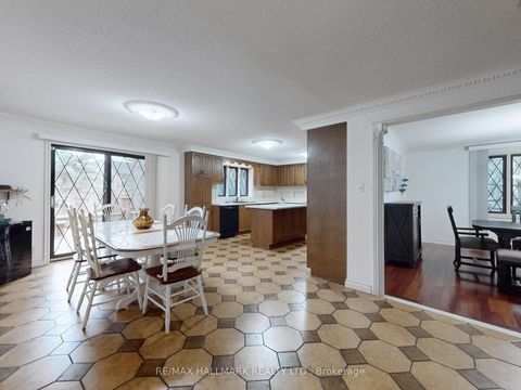 Photo 7 at 95 Pemberton Road, North Richvale, Richmond Hill