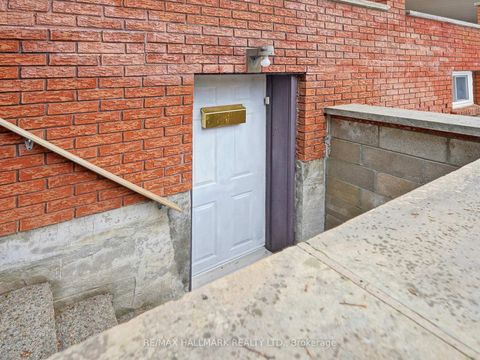 Photo 36 at 95 Pemberton Road, North Richvale, Richmond Hill