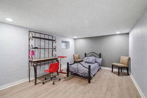 Photo 39 at 95 Pemberton Road, North Richvale, Richmond Hill