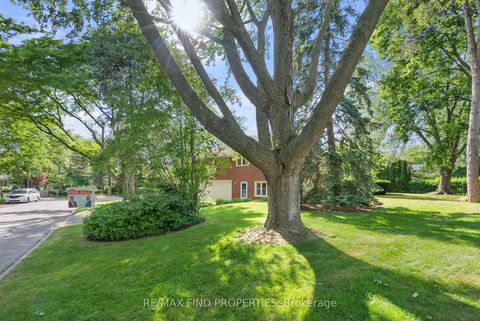 Photo 4 at 56 Edenvale Crescent, Humber Valley, Toronto