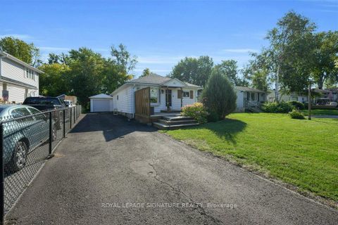 Photo 2 at 771 Third Avenue, Historic Lakeshore Communities, Georgina