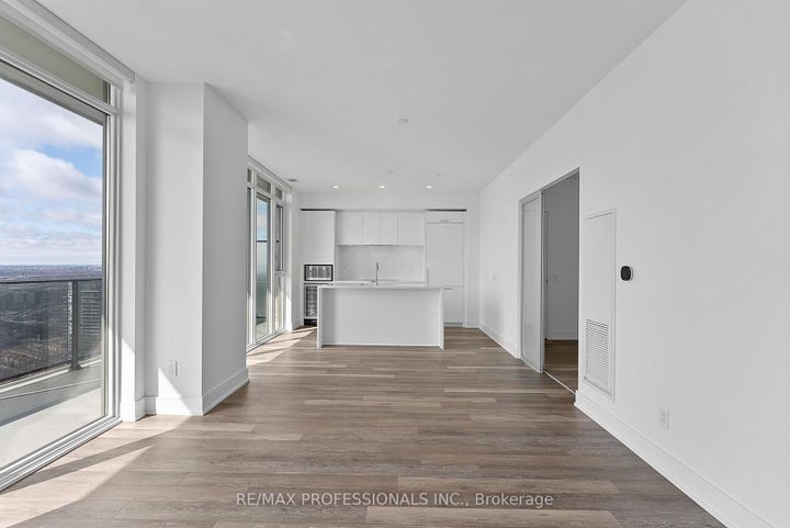 Photo 8 at 5406 - 70 Annie Craig Drive, Mimico, Toronto