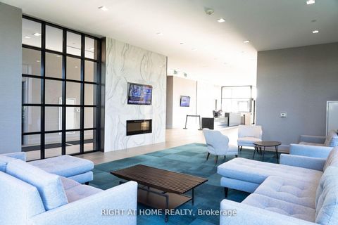 Photo 8 at 324 - 555 William Graham Drive, Rural Aurora, Aurora