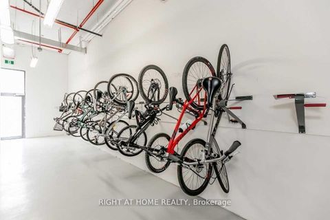 Photo 15 at 324 - 555 William Graham Drive, Rural Aurora, Aurora