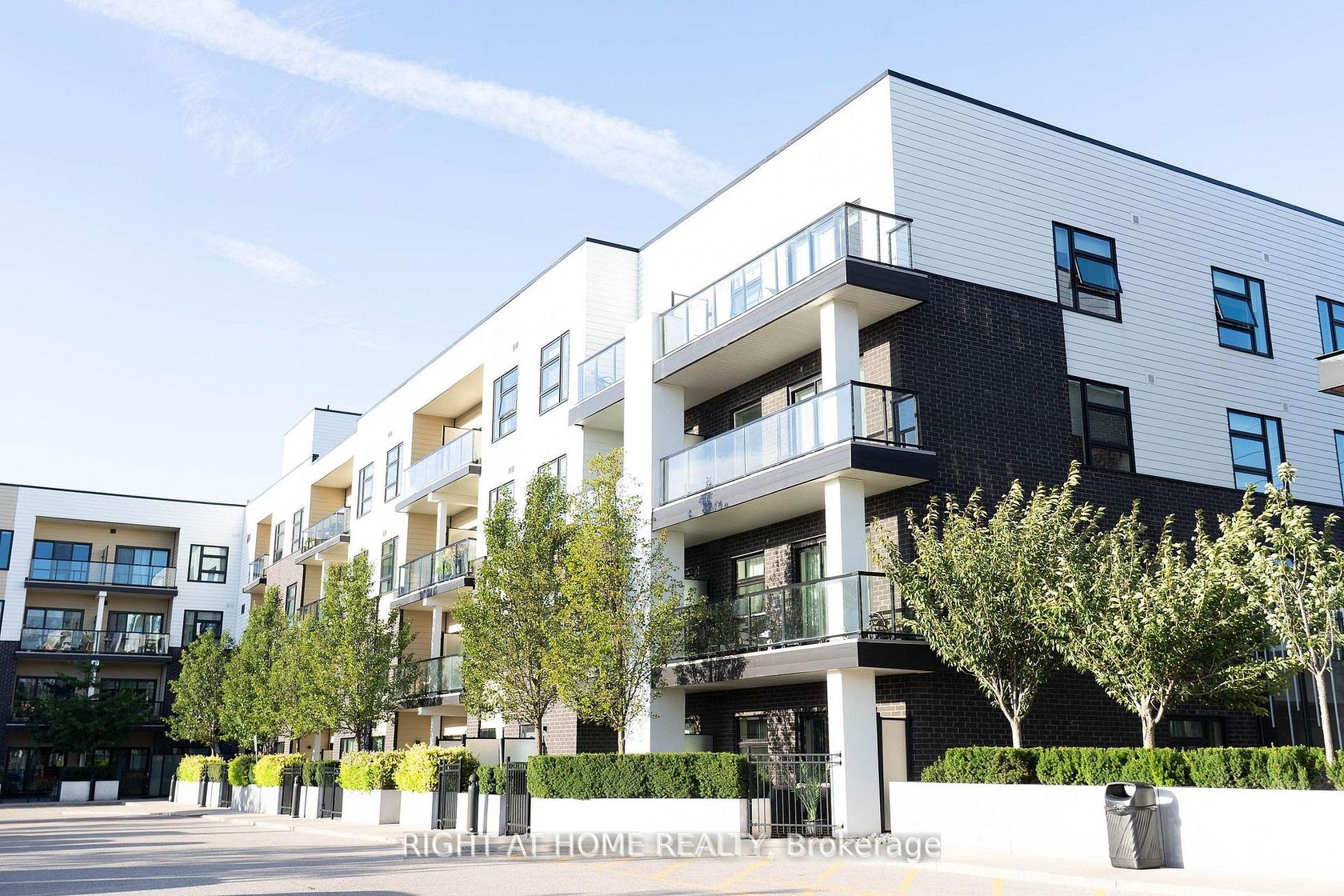 324 - 555 William Graham Drive, Rural Aurora, Aurora 