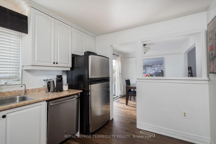 Photo 16 at 630 Sultana Square, Amberlea, Pickering