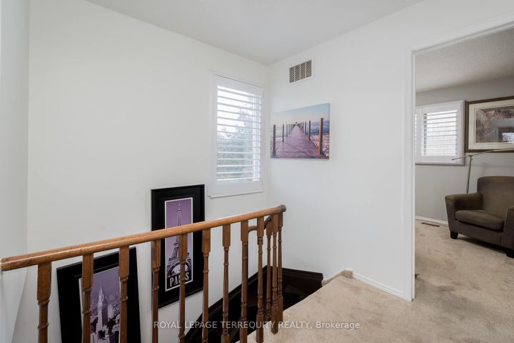 Photo 20 at 630 Sultana Square, Amberlea, Pickering