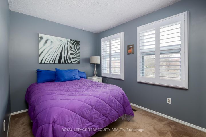 Photo 24 at 630 Sultana Square, Amberlea, Pickering