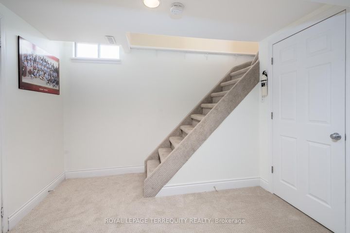 Photo 27 at 630 Sultana Square, Amberlea, Pickering