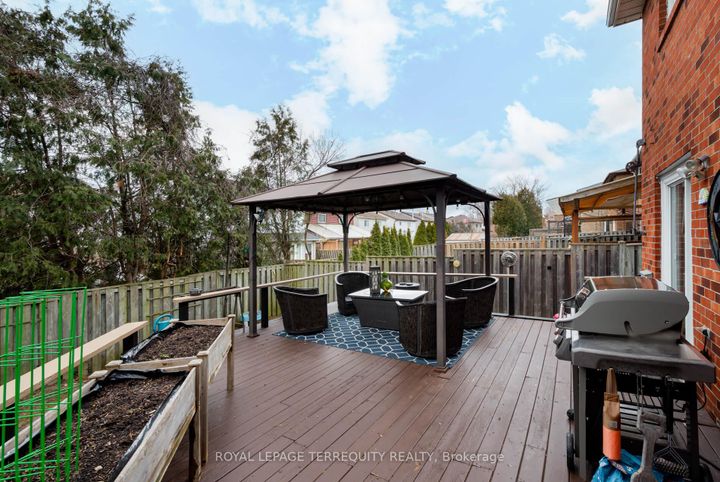 Photo 35 at 630 Sultana Square, Amberlea, Pickering