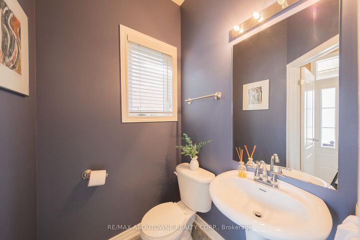 Photo 14 at 2457 Hilda Drive, JC Joshua Creek, Oakville