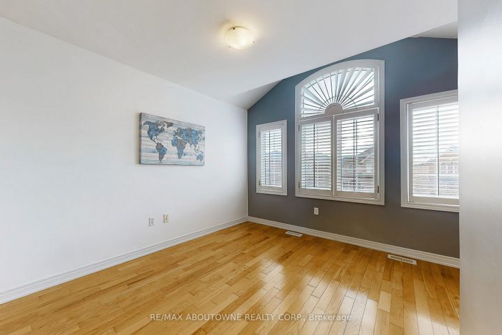 Photo 26 at 2457 Hilda Drive, JC Joshua Creek, Oakville