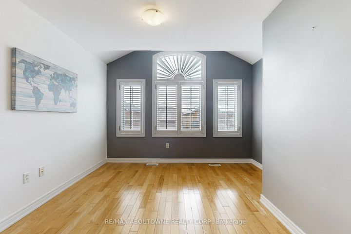 Photo 27 at 2457 Hilda Drive, JC Joshua Creek, Oakville