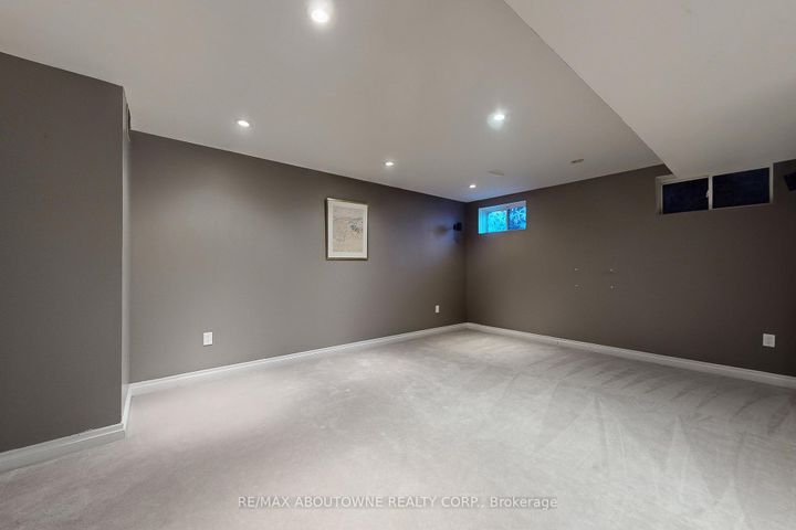 Photo 33 at 2457 Hilda Drive, JC Joshua Creek, Oakville