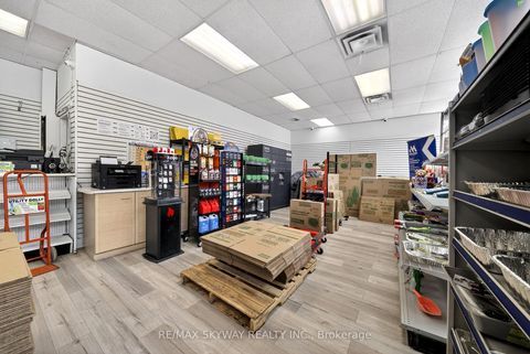 Photo 3 at 1463 Davenport Road, Junction, Toronto