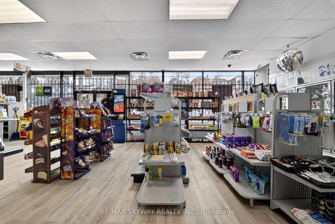 Photo 10 at 1463 Davenport Road, Junction, Toronto