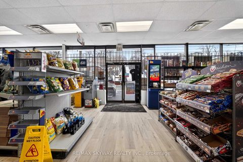 Photo 14 at 1463 Davenport Road, Junction, Toronto