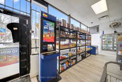 Photo 17 at 1463 Davenport Road, Junction, Toronto