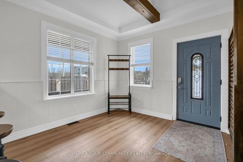 Photo 5 at 20 Farley Circle, Historic Lakeshore Communities, Georgina