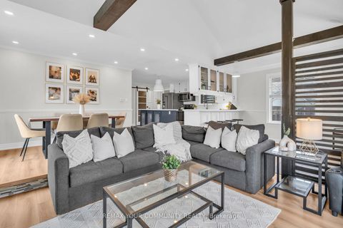 Photo 10 at 20 Farley Circle, Historic Lakeshore Communities, Georgina