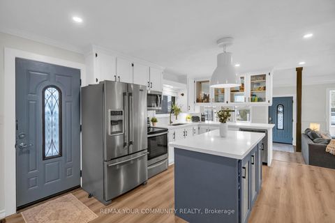 Photo 19 at 20 Farley Circle, Historic Lakeshore Communities, Georgina