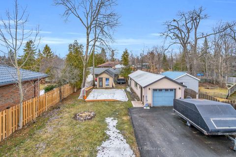 Photo 32 at 20 Farley Circle, Historic Lakeshore Communities, Georgina