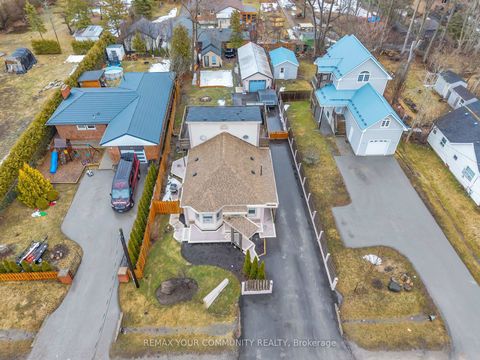 Photo 42 at 20 Farley Circle, Historic Lakeshore Communities, Georgina