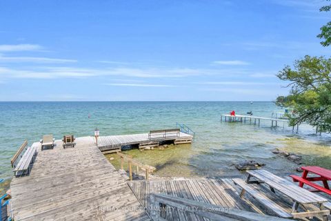 Photo 48 at 20 Farley Circle, Historic Lakeshore Communities, Georgina