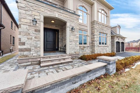 Photo 2 at 122 Burns Boulevard, King City, King