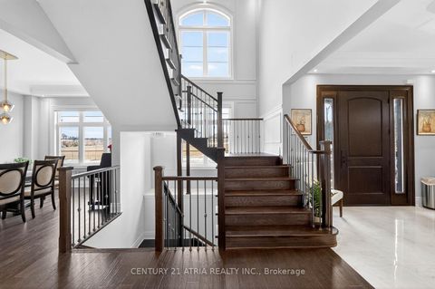 Photo 7 at 122 Burns Boulevard, King City, King