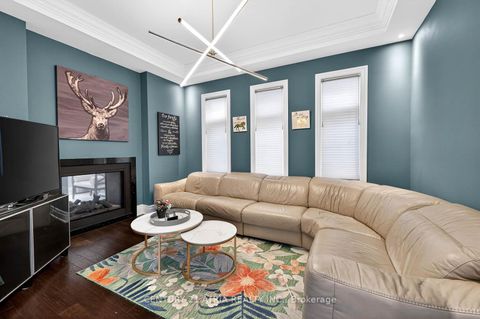 Photo 8 at 122 Burns Boulevard, King City, King