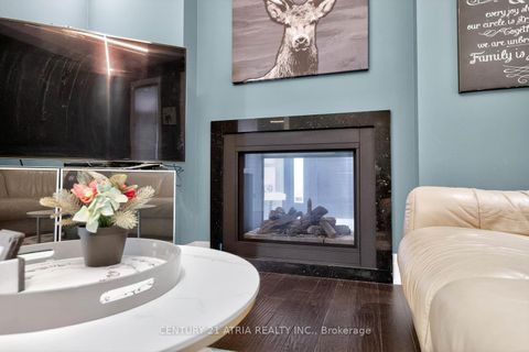 Photo 9 at 122 Burns Boulevard, King City, King