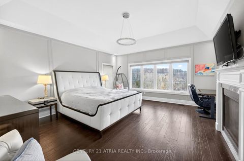 Photo 25 at 122 Burns Boulevard, King City, King