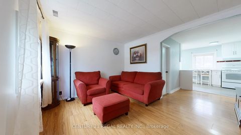 Photo 13 at 55 Montrave Avenue, Vanier, Oshawa