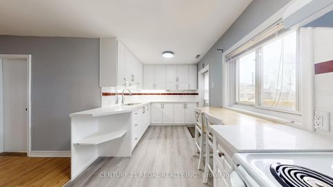 Photo 14 at 55 Montrave Avenue, Vanier, Oshawa