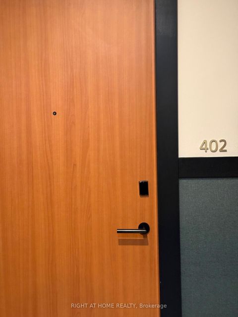 Photo 10 at 402 - 1660 Bloor Street W, High Park North, Toronto