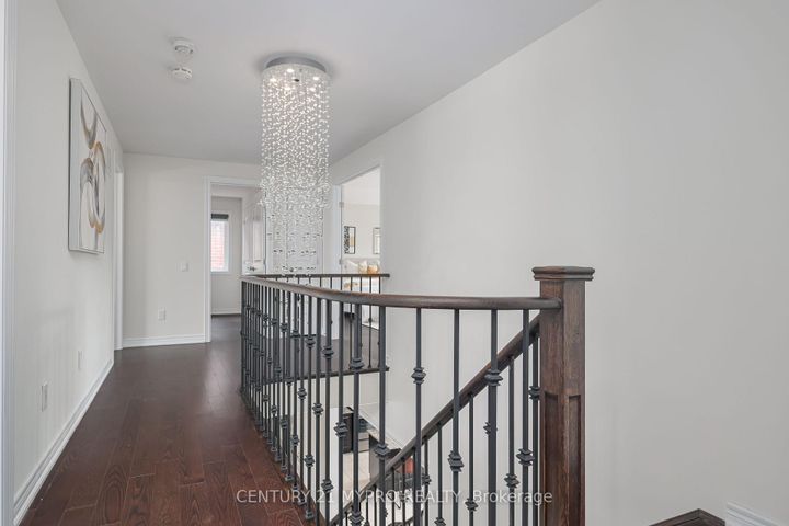 Photo 21 at 72 Belfry Drive, Bradford, Bradford West Gwillimbury