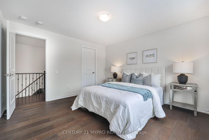 Photo 38 at 72 Belfry Drive, Bradford, Bradford West Gwillimbury