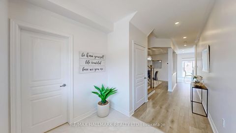 Photo 2 at 22 Bostock Drive, Keswick South, Georgina