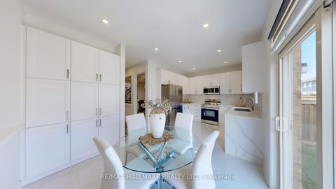 Photo 7 at 22 Bostock Drive, Keswick South, Georgina