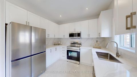 Photo 8 at 22 Bostock Drive, Keswick South, Georgina