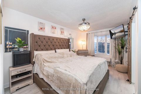 Photo 17 at 47 Triple Crown Avenue, Clairville, Toronto